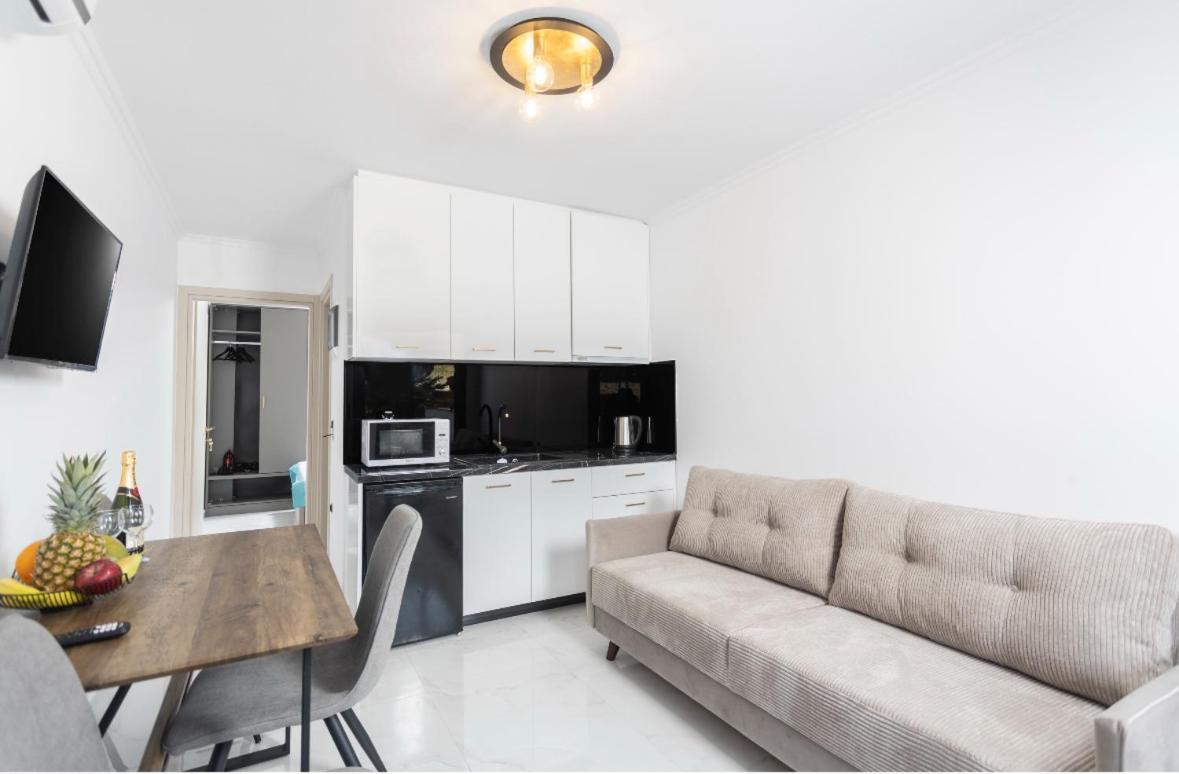 Victory Vip Apartments Kallithea  Exterior photo
